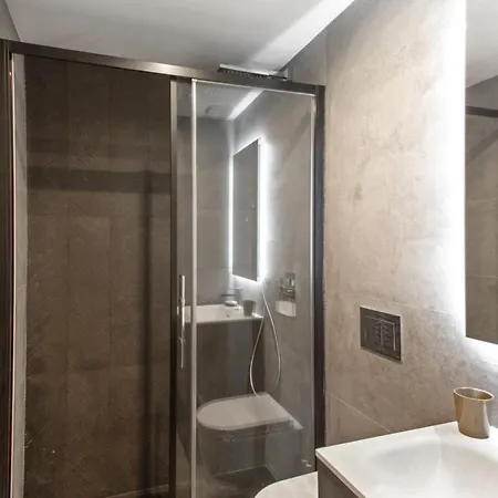 Francilia - Welkeys * Nice